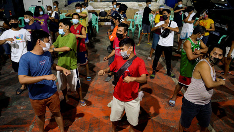 Curfew Violators in Metro Manila Penalized w/ Exercise Punishment