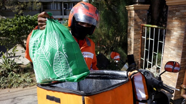 DICT Warns Public to Beware of People Pretending as Delivery Riders