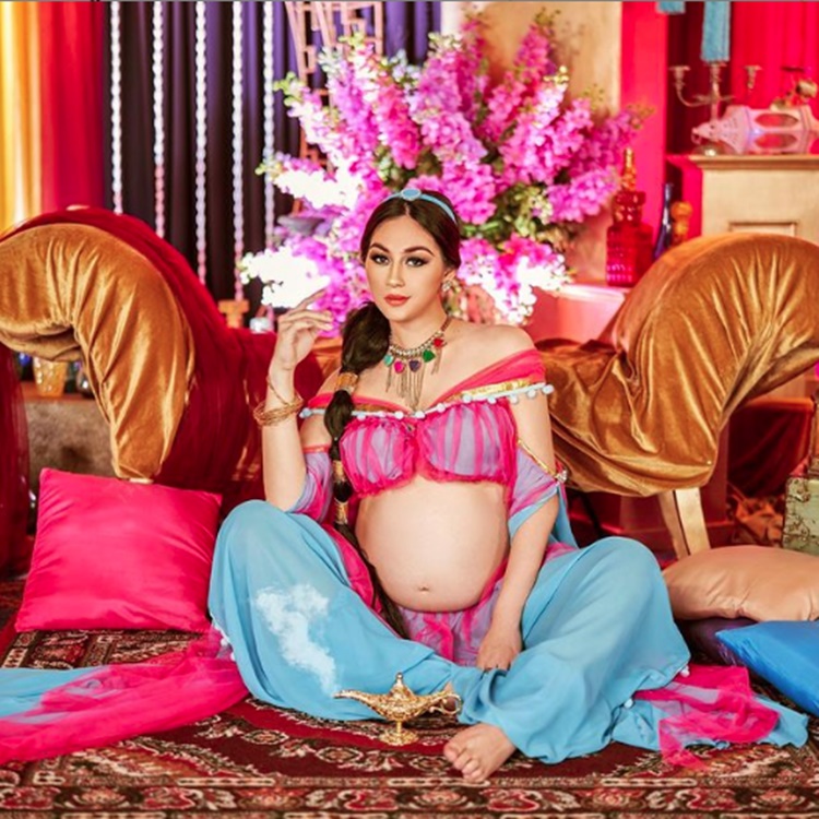 Zeinab-Harake-as-Princess-Jasmine