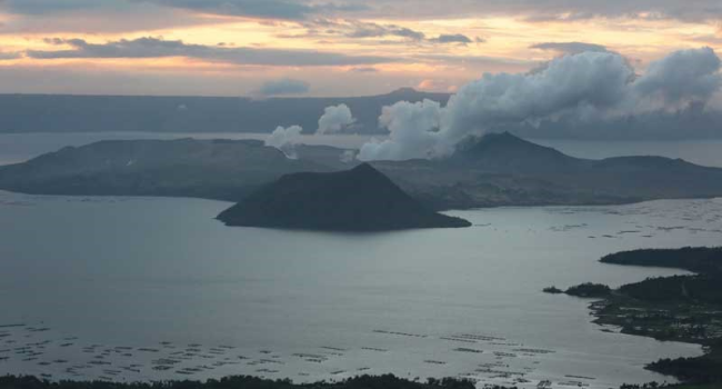 PHIVOLCS Records 254 Volcanic Quakes From Taal In Last 24 Hours