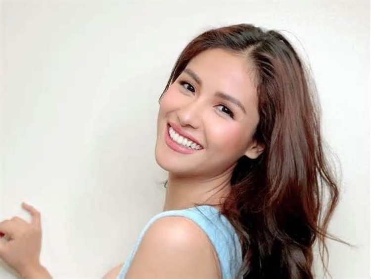 Sanya Lopez