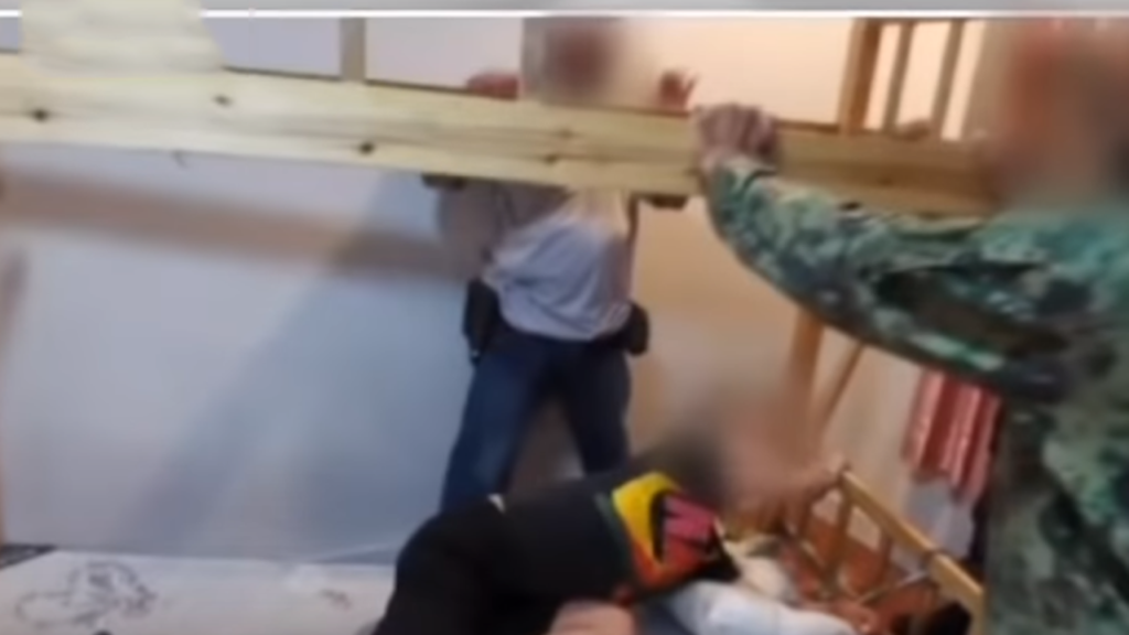 Kidnapped Chinese