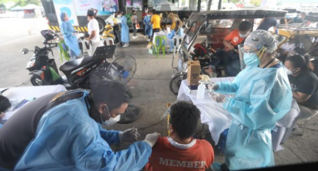 Robredo Launches "Vaccine Express" For Riders Of Manila