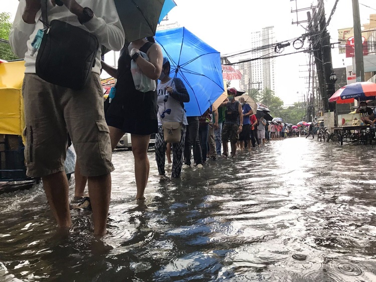 Over 13, 000 Individuals Evacuated in Marikina City Due to Flooding