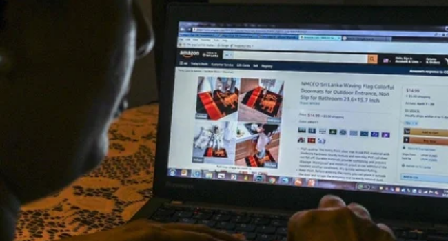 Amazon Shuts Down 50,000 Chinese Shops Over "Fake Reviews"