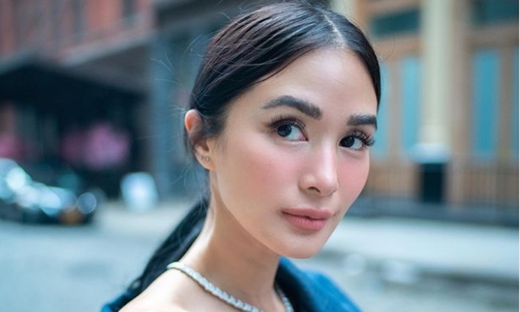 Heart Evangelista Recreated Audrey Hepburn Breakfast At Tiffany's