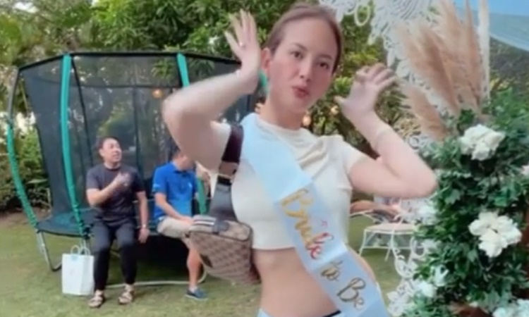 Ellen-Adarna