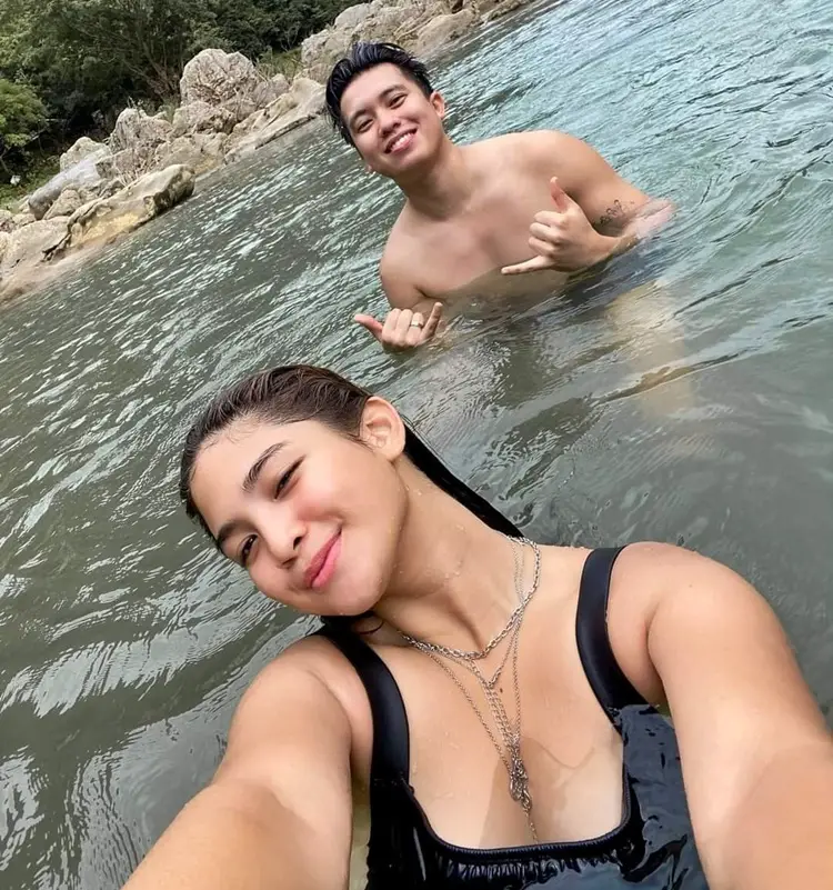 Heaven Peralejo & Kimpoy Feliciano? Here's Truth About The Viral Photo