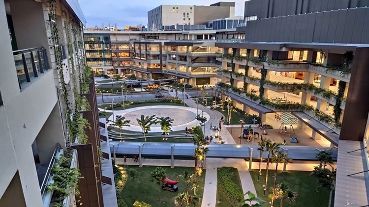 Mall Hours in Metro Manila