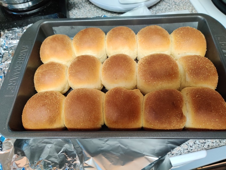 Pinoy Pandesal