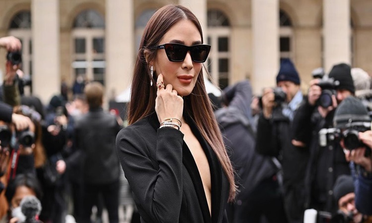 Heart-Evangelista-6