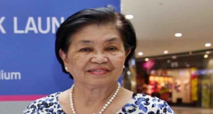 Clarita Carlos