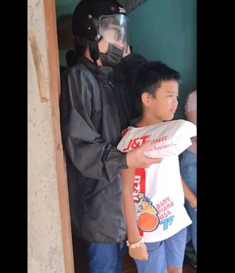 Delivery Prank