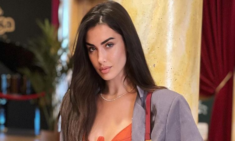 Miss-Universe-Spain-2021-Sarah-Loinaz