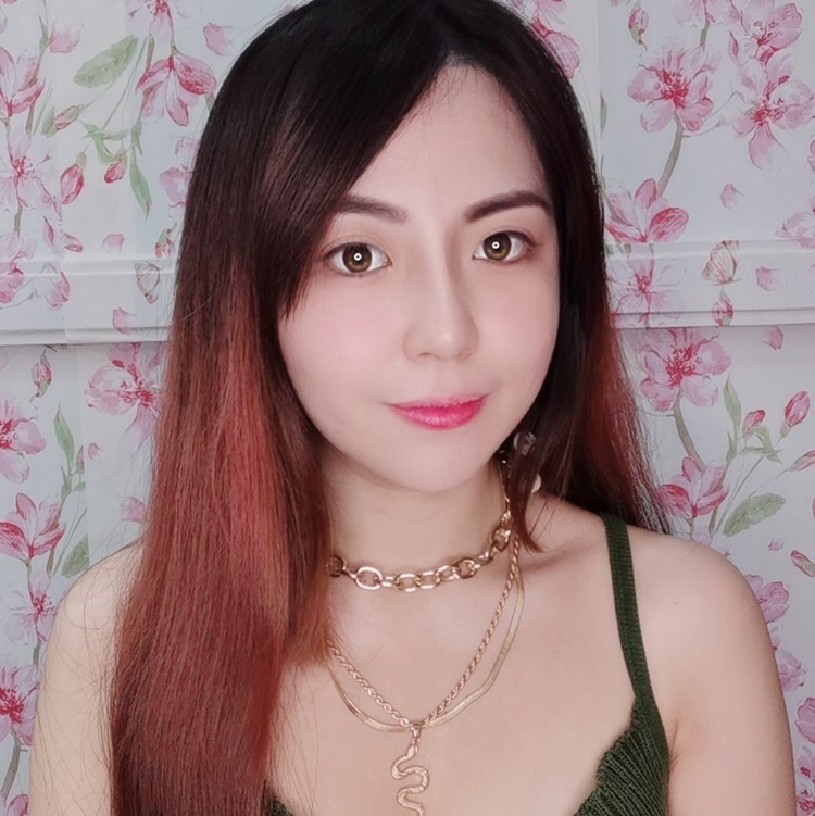 Lady Netizen