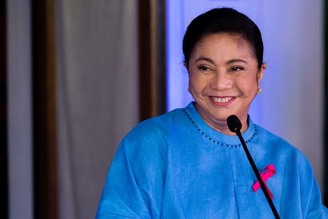 Leni Robredo Full Name
