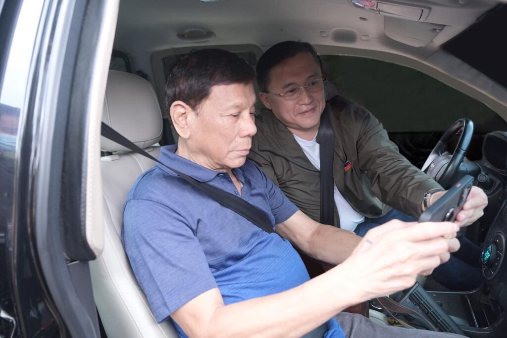 Duterte First Selfie