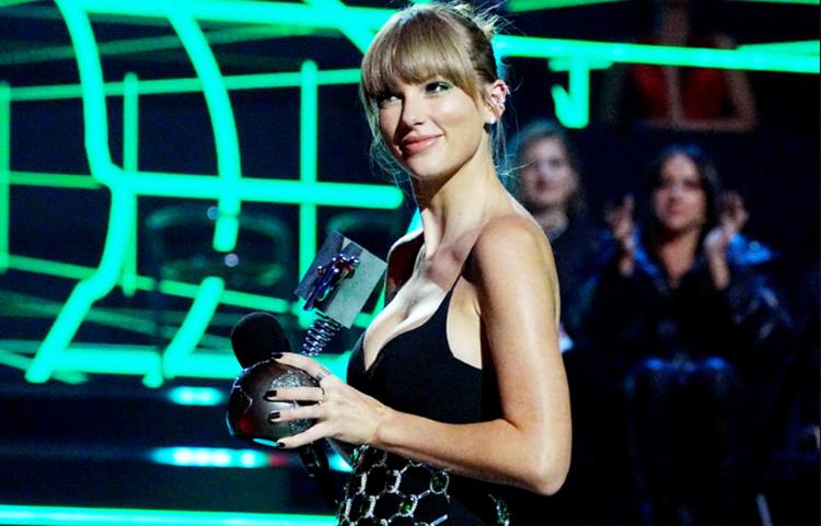 MTV-Europe-Music-Awards-2022-winners-Taylor-Swift