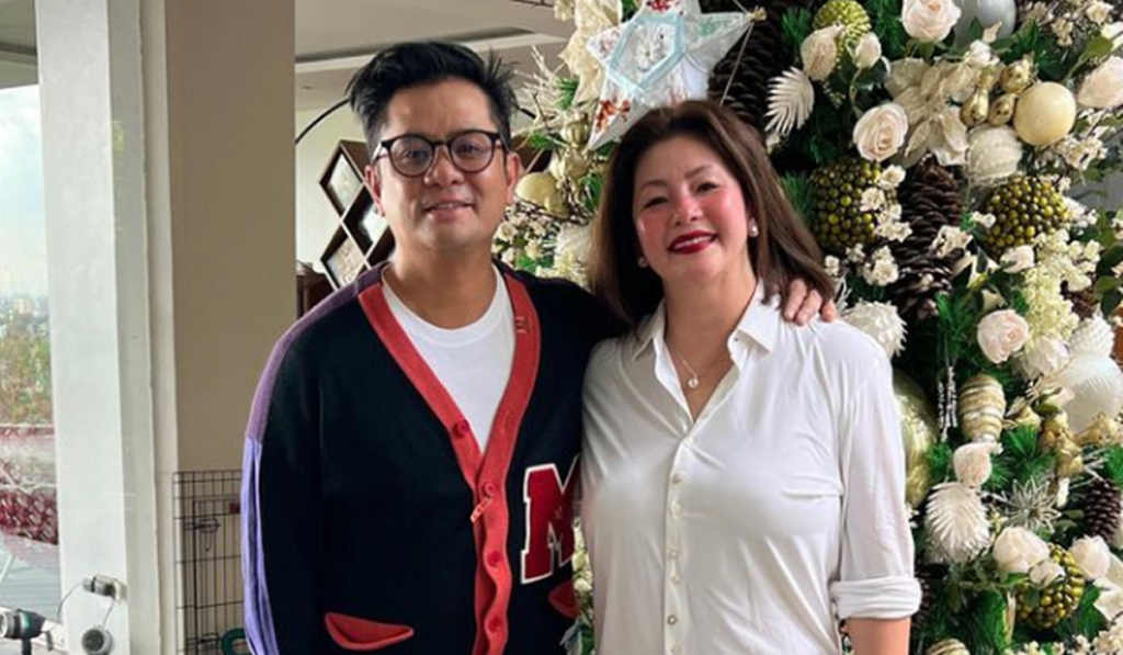 Ogie Alcasid to Christmas Tree Gift from Regine: “Memorable gift sakin”