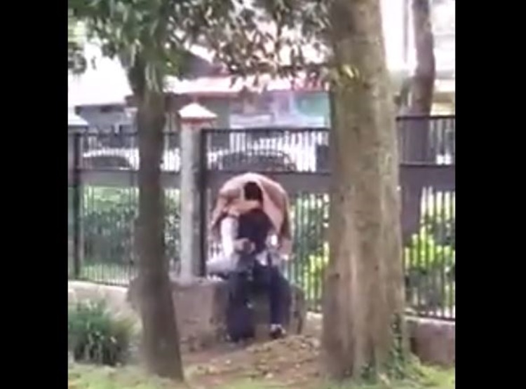 Minor Couple