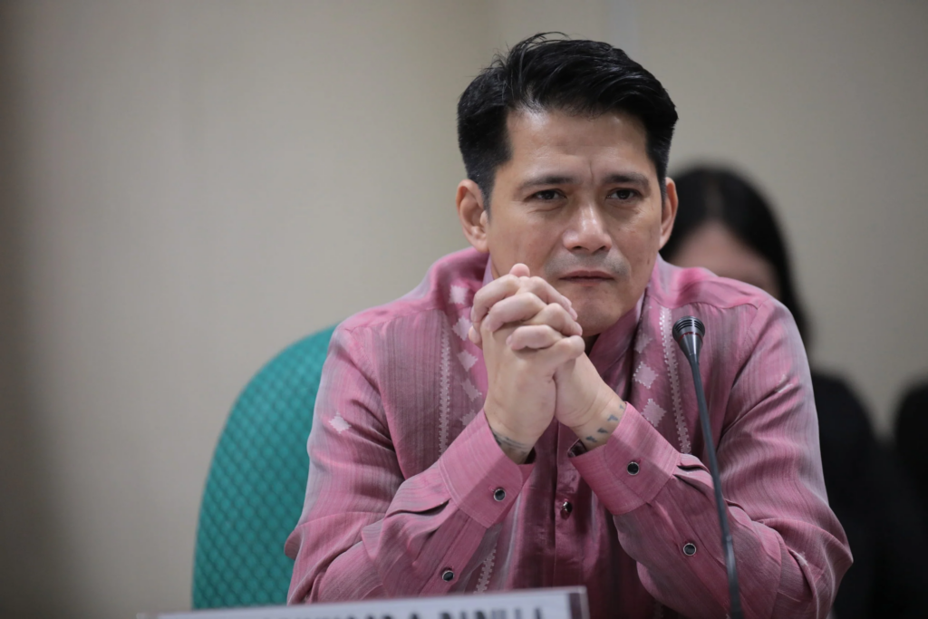 Robin Padilla Physical Bullying