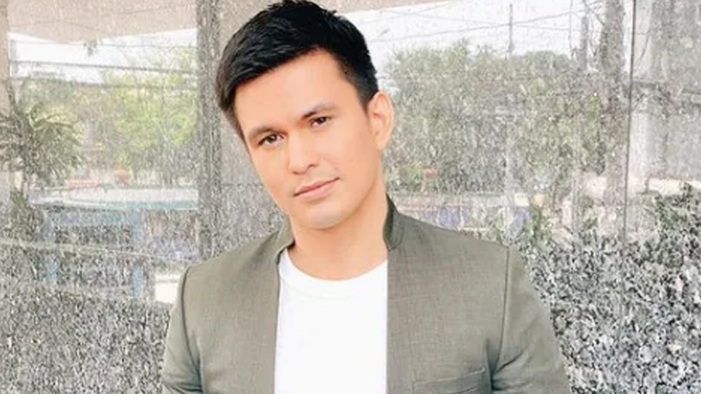 Tom Rodriguez Deactivates Account