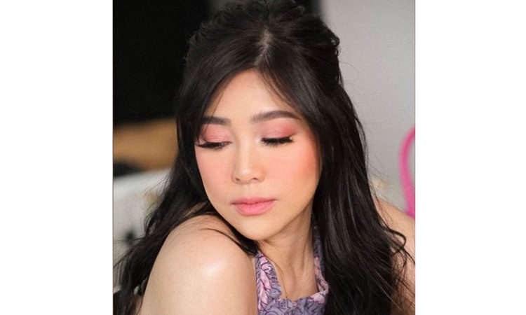 Moira-Dela-Torre-4