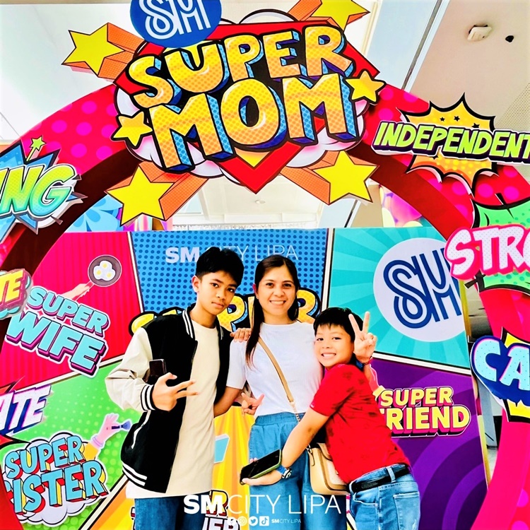 Super Mom at SM