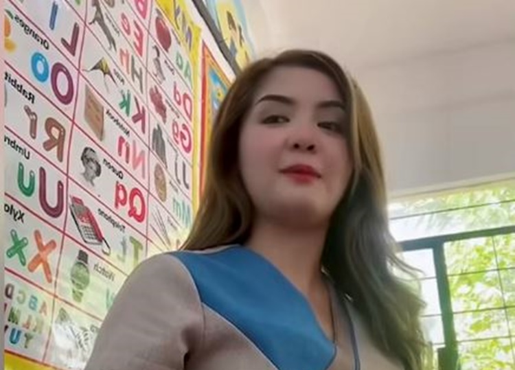 Gorgeous Teacher