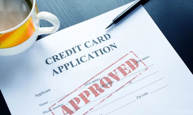 Credit-Card-Application