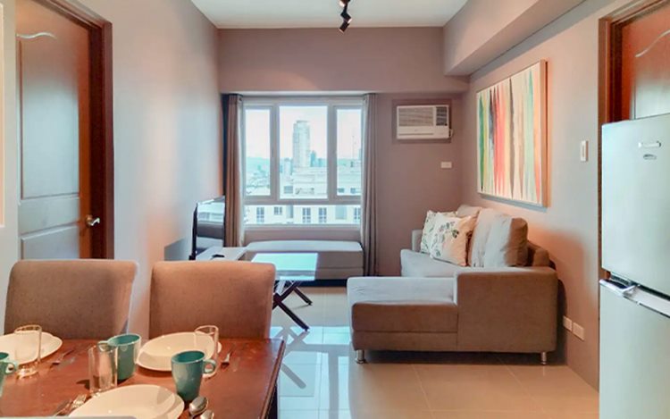 Huge-2BR