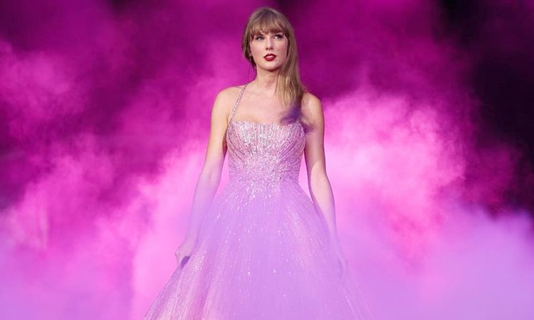 Taylor-Swift-4