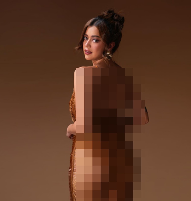 sue ramirez sultry photo