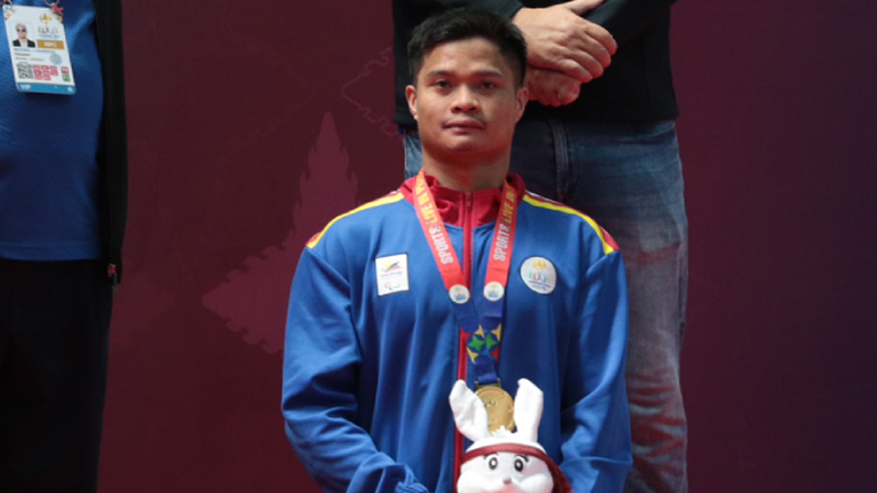 Ernie Gawilan Bags First Gold for Philippines in Asian Para Games