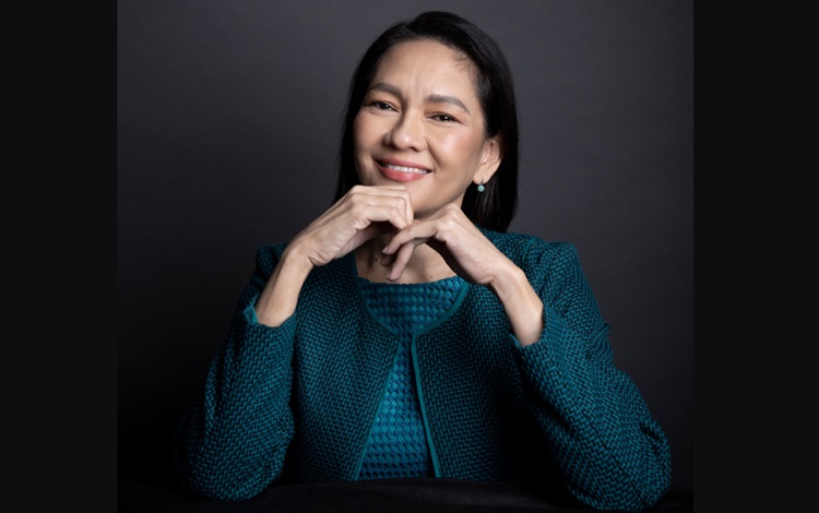 Risa-Hontiveros Risa-Hontiveros