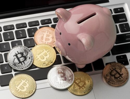 Finance elements with piggy bank