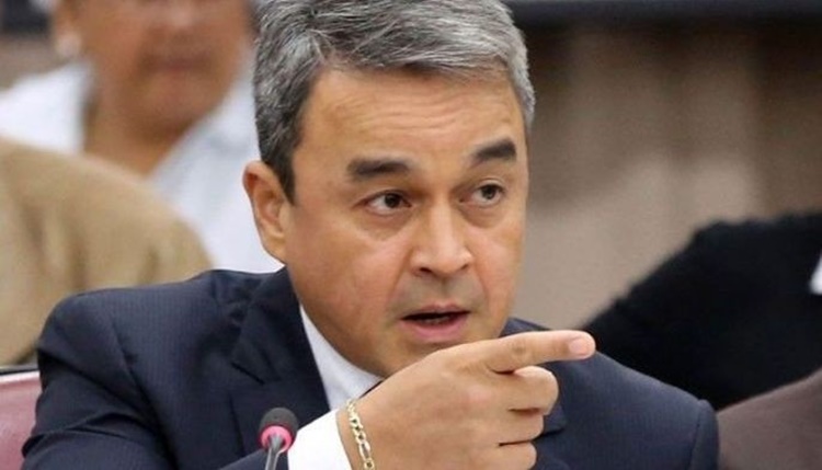 Robert-Ace-Barbers-on-Chinese-drug-lords