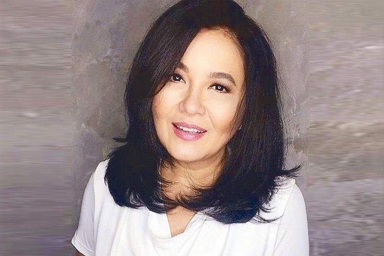 Is Lito Lapid Courting Lorna Tolentino? | PhilNews