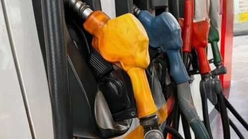 Mixed Oil Price Changes