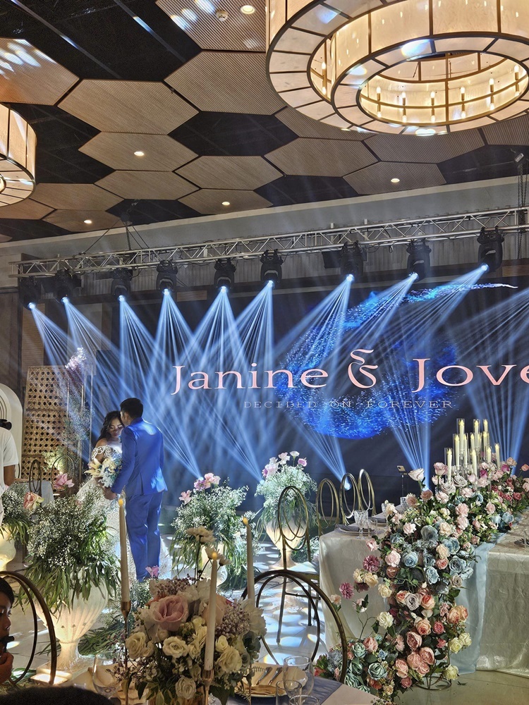 Couple's Re-Do Wedding