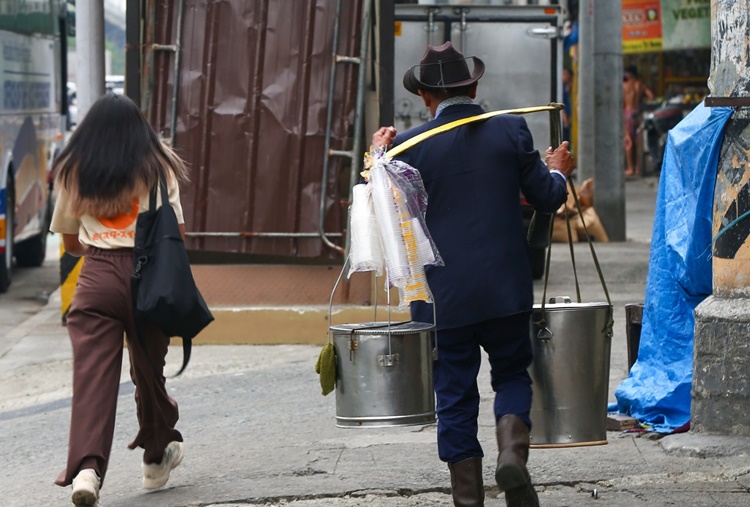 Taho Vendor
