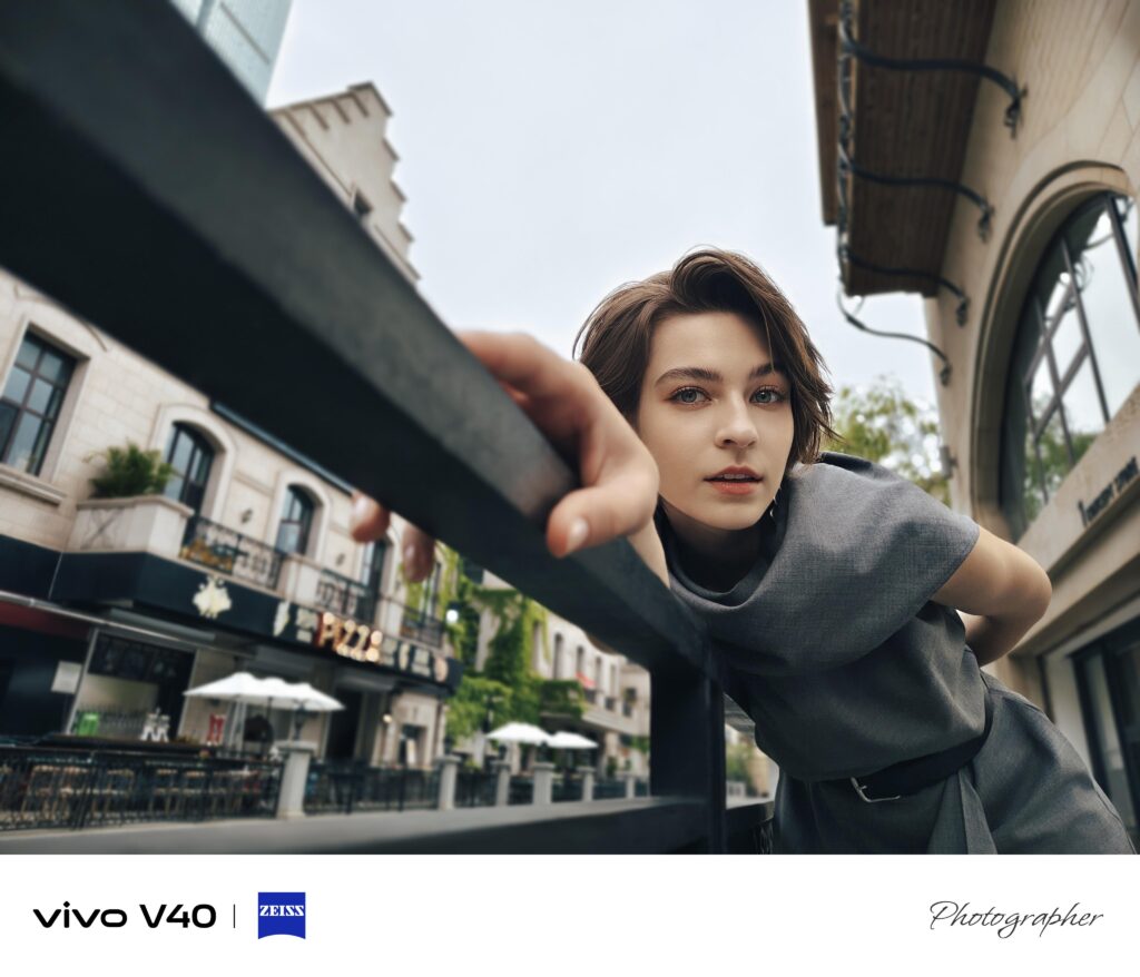 vivo V40