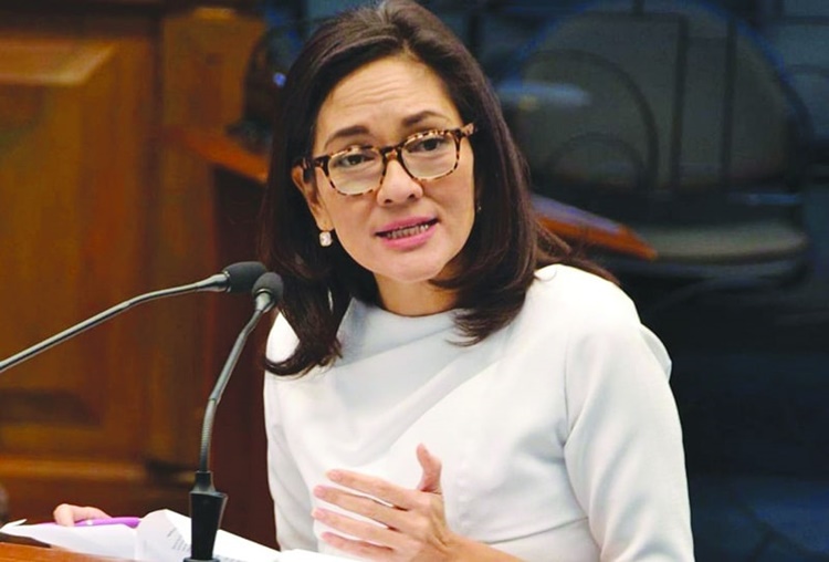 Risa Hontiveros