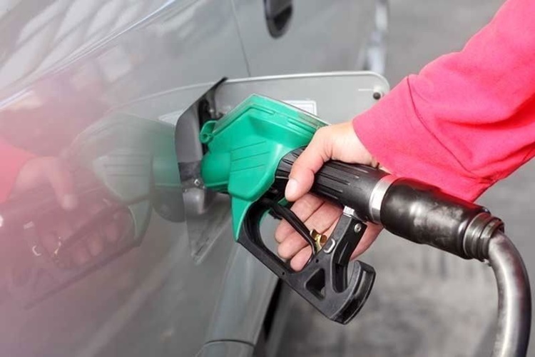 Mixed Oil Price Changes