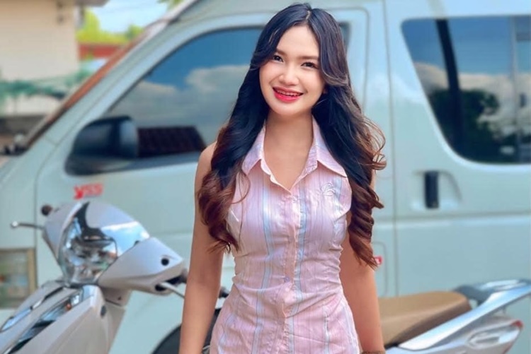 Young Thai Singer