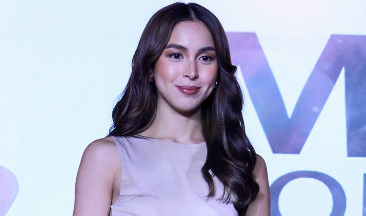 Julia Barretto Shares What A Palm Reader Said About Her “Past Life”