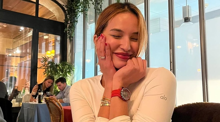 Sarah Lahbati
