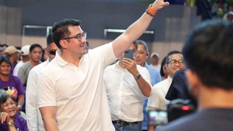 luis manzano