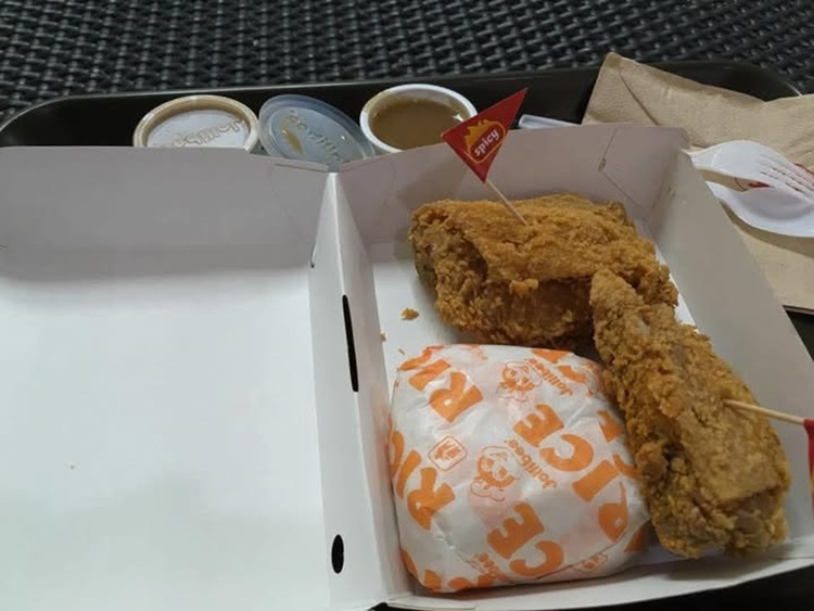 Fast-Food Crew
