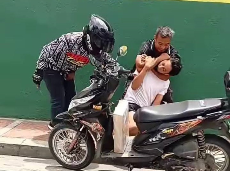 Shoplifter
